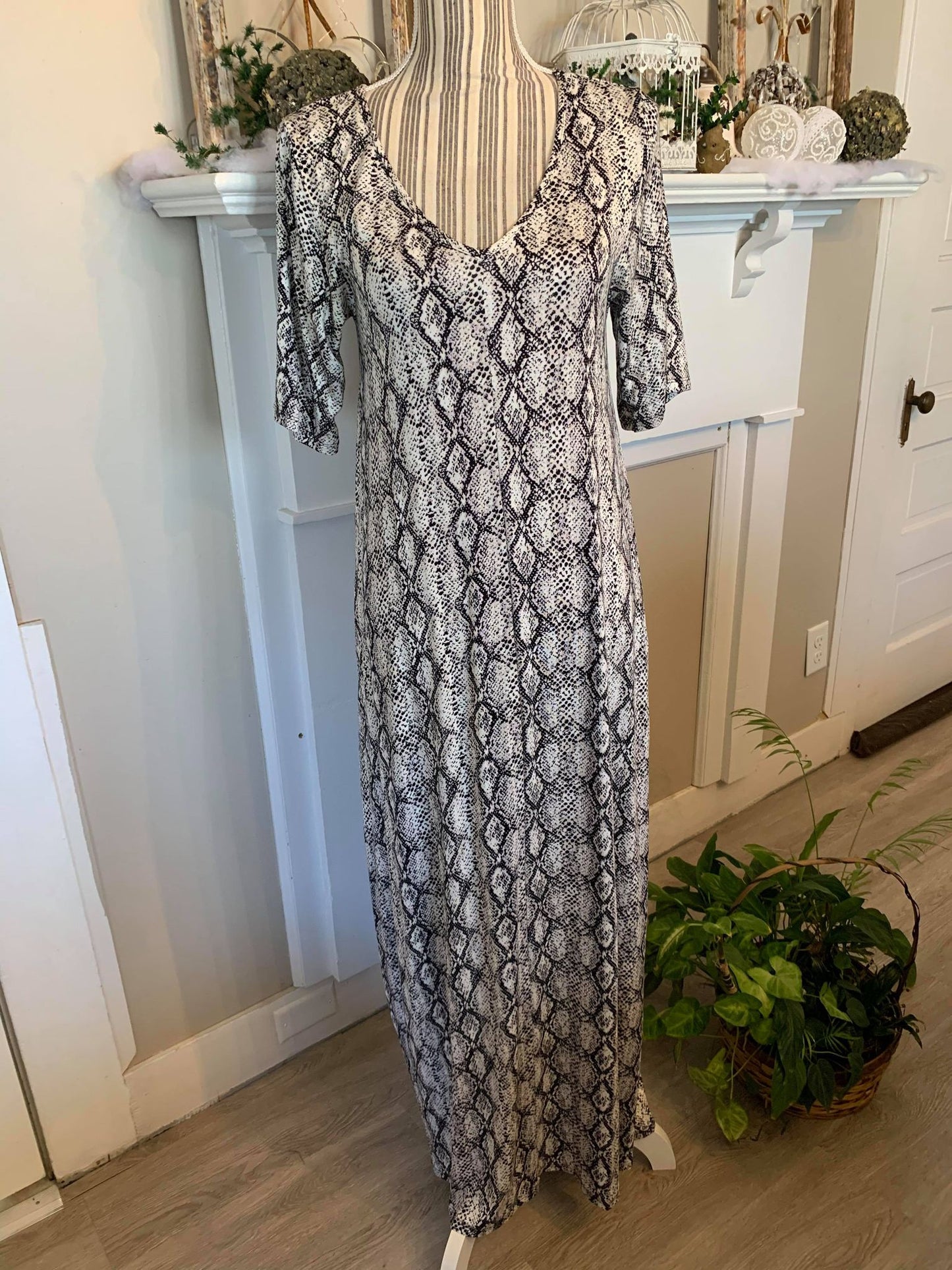 The Courtney Maxi Dress