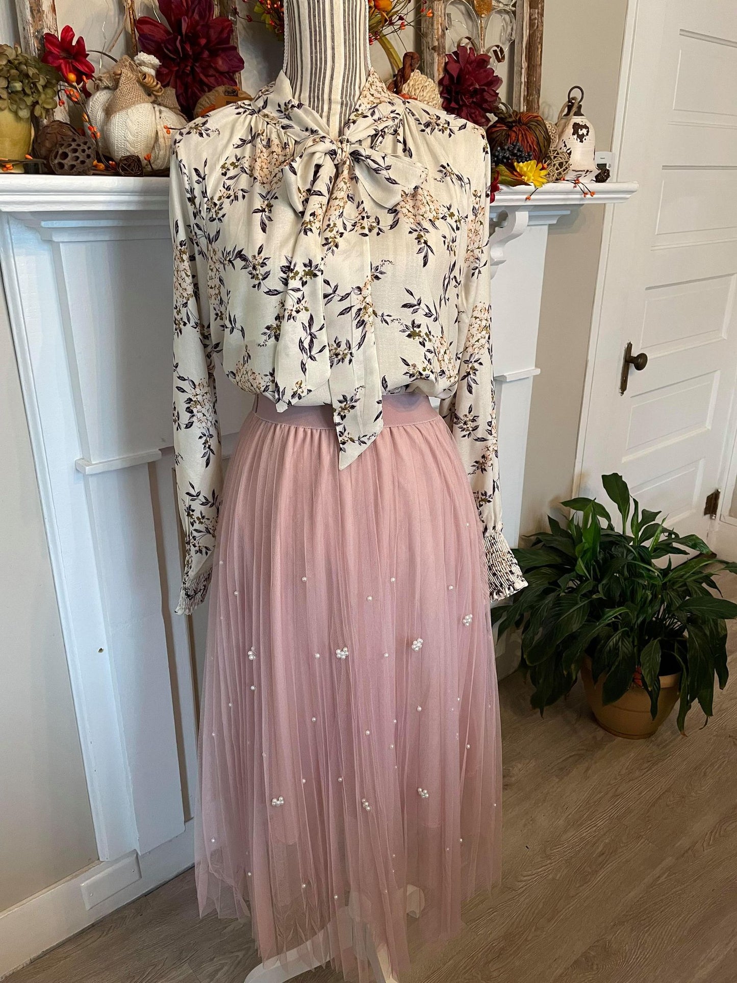 The Sweet Ivy Blouse