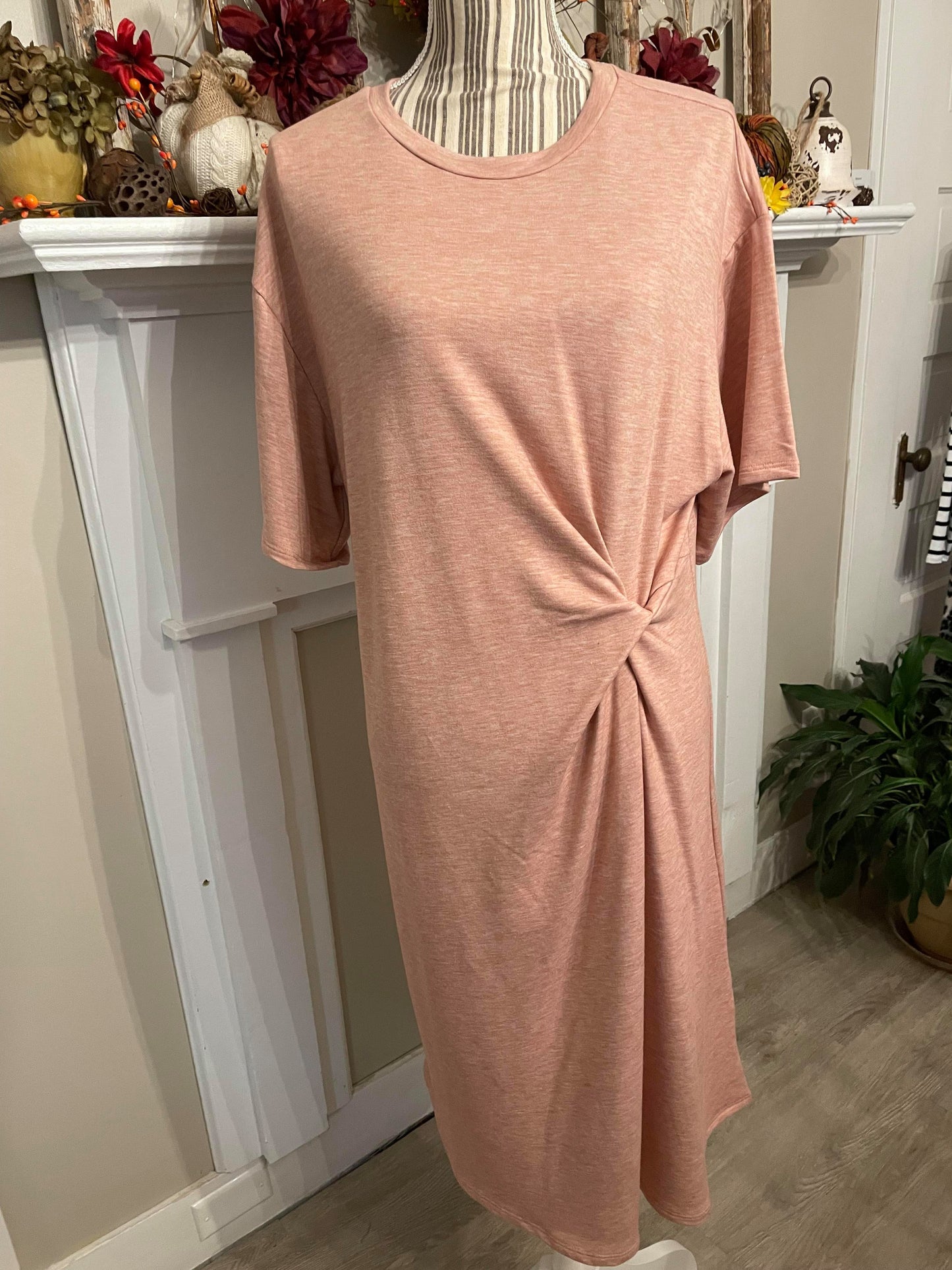 The Addison Dress (Rose)