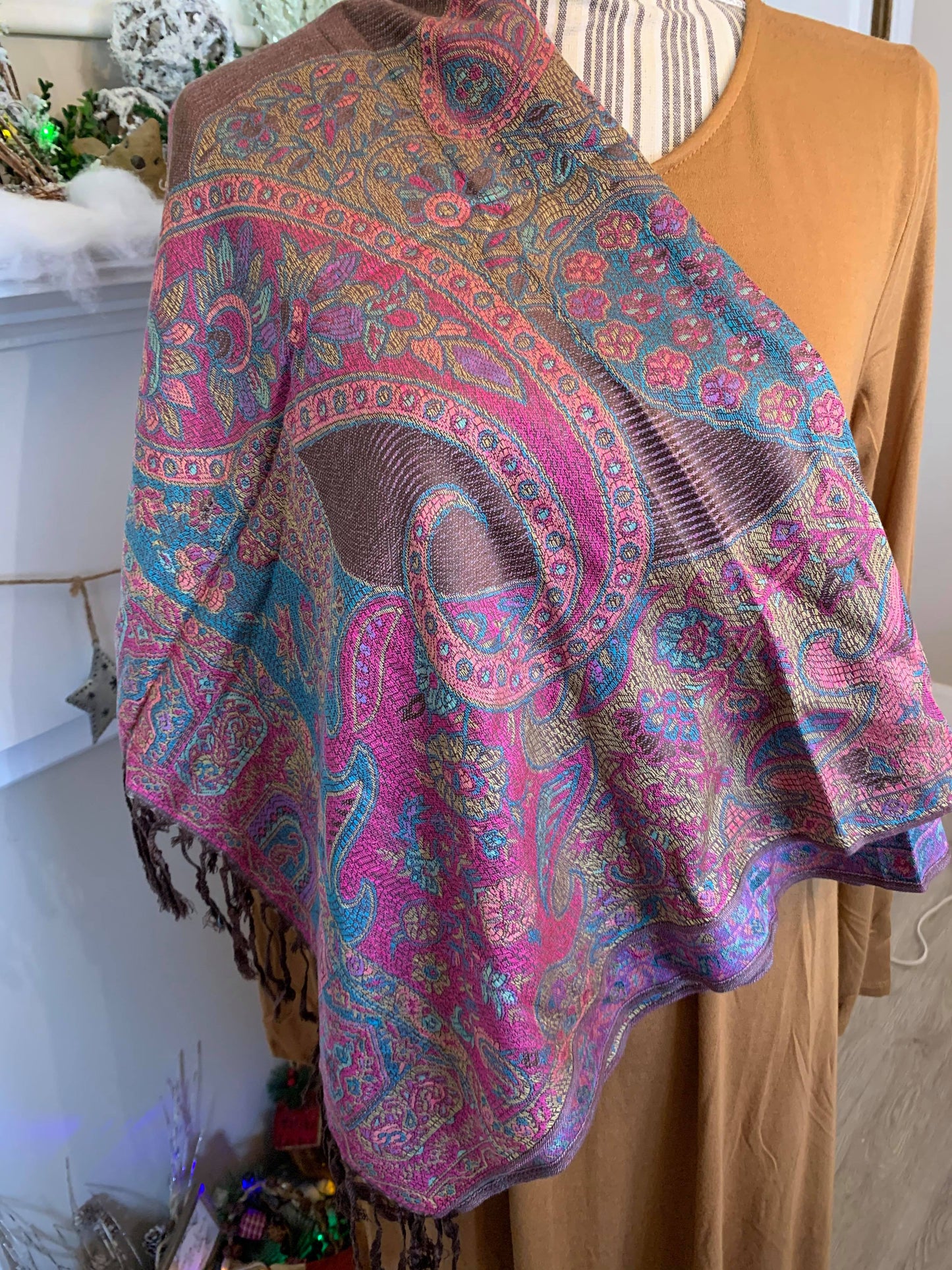 Russian Shawl - Pink & Black